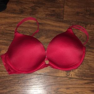 Victoria’s Secret Bra 36C